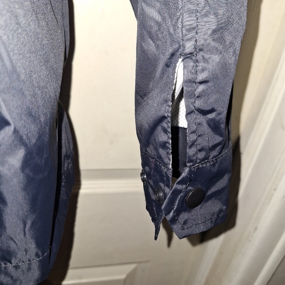 Brooklyn Cloth Medium wind breaker size medium - Picture 6 of 8